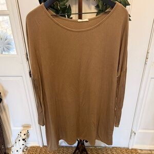 Reborn J Taupe Brown Longline Lightweight Piko Tunic Top L